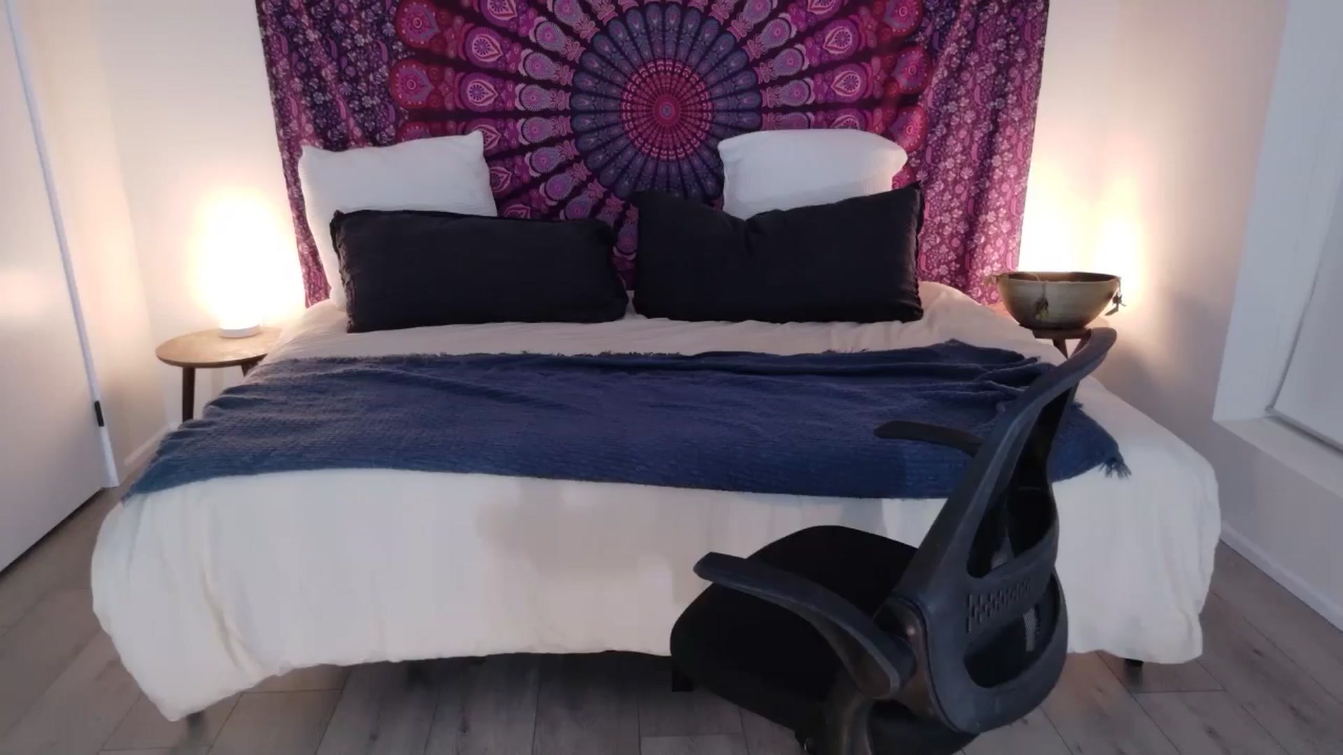 eh1_Scarlett video thumbnail