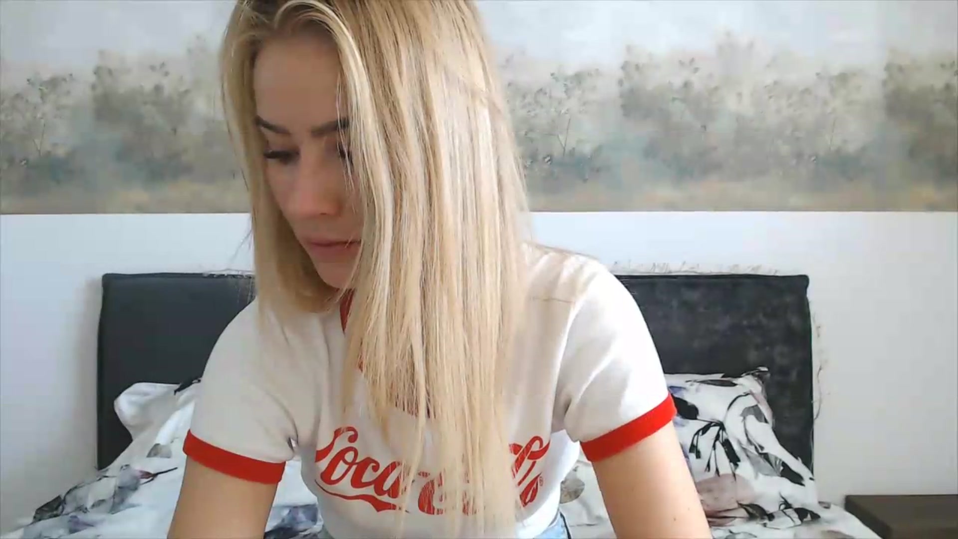 fiancee video thumbnail