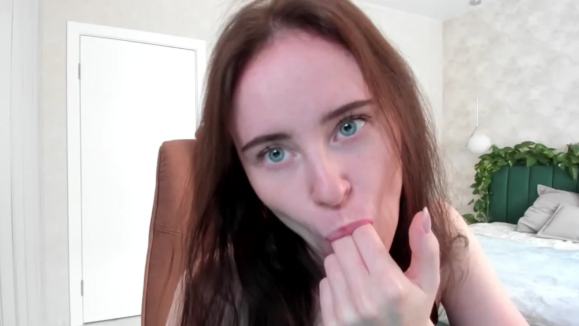 userSasha video thumbnail