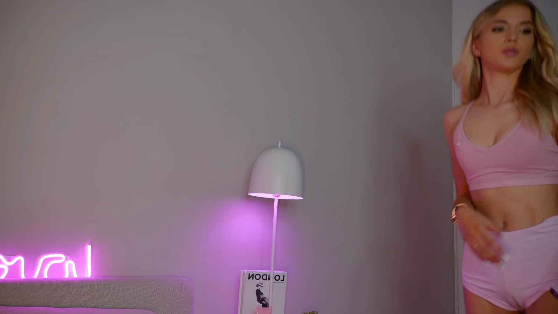YannaJeen video thumbnail