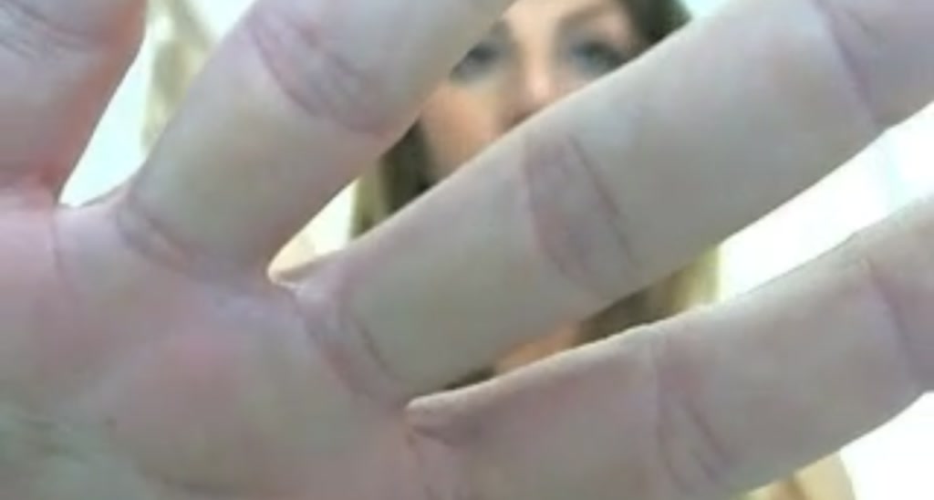 Alesia_ video thumbnail