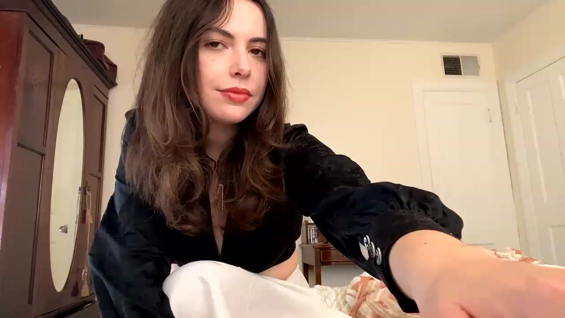 queenofwands_ video thumbnail