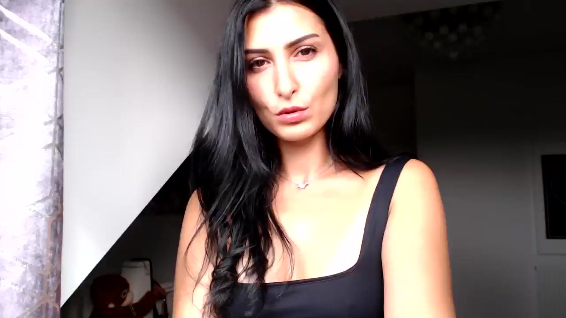 Leyla2 video thumbnail