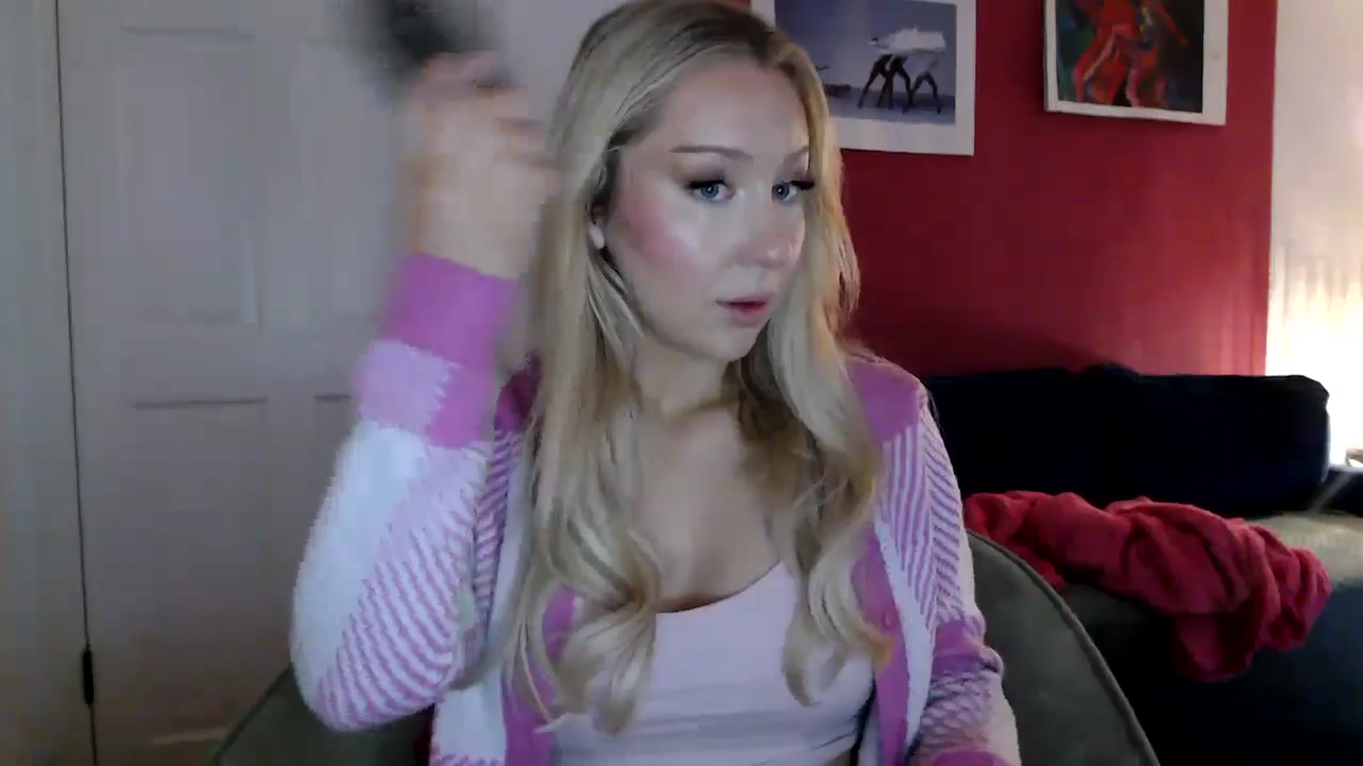 PetiteAvax video thumbnail