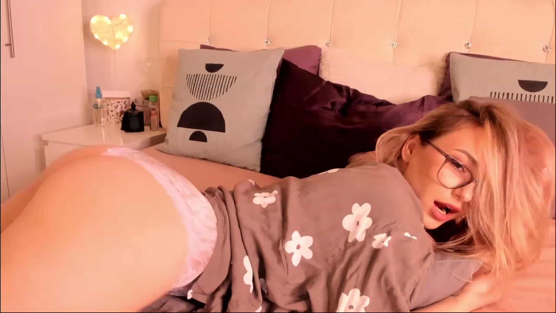 Simi__ video thumbnail