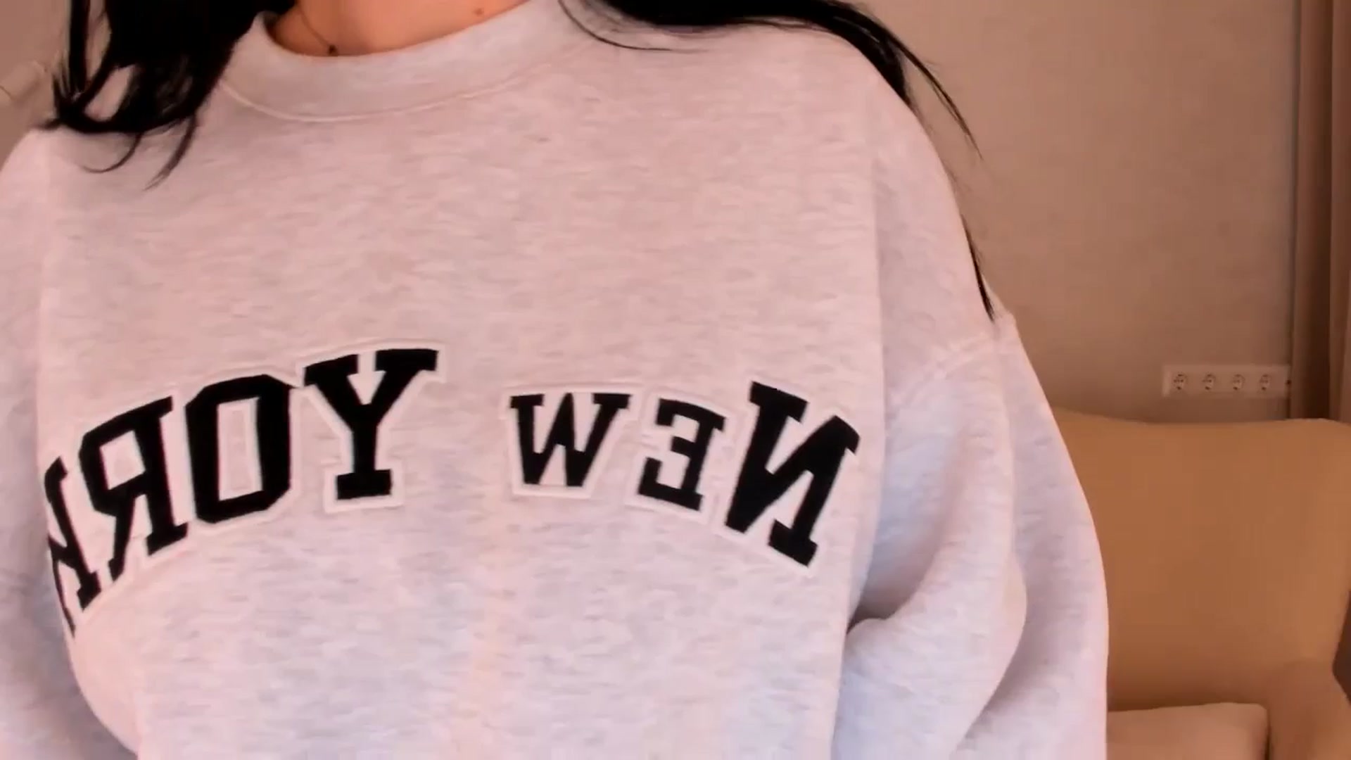 Annalils video thumbnail