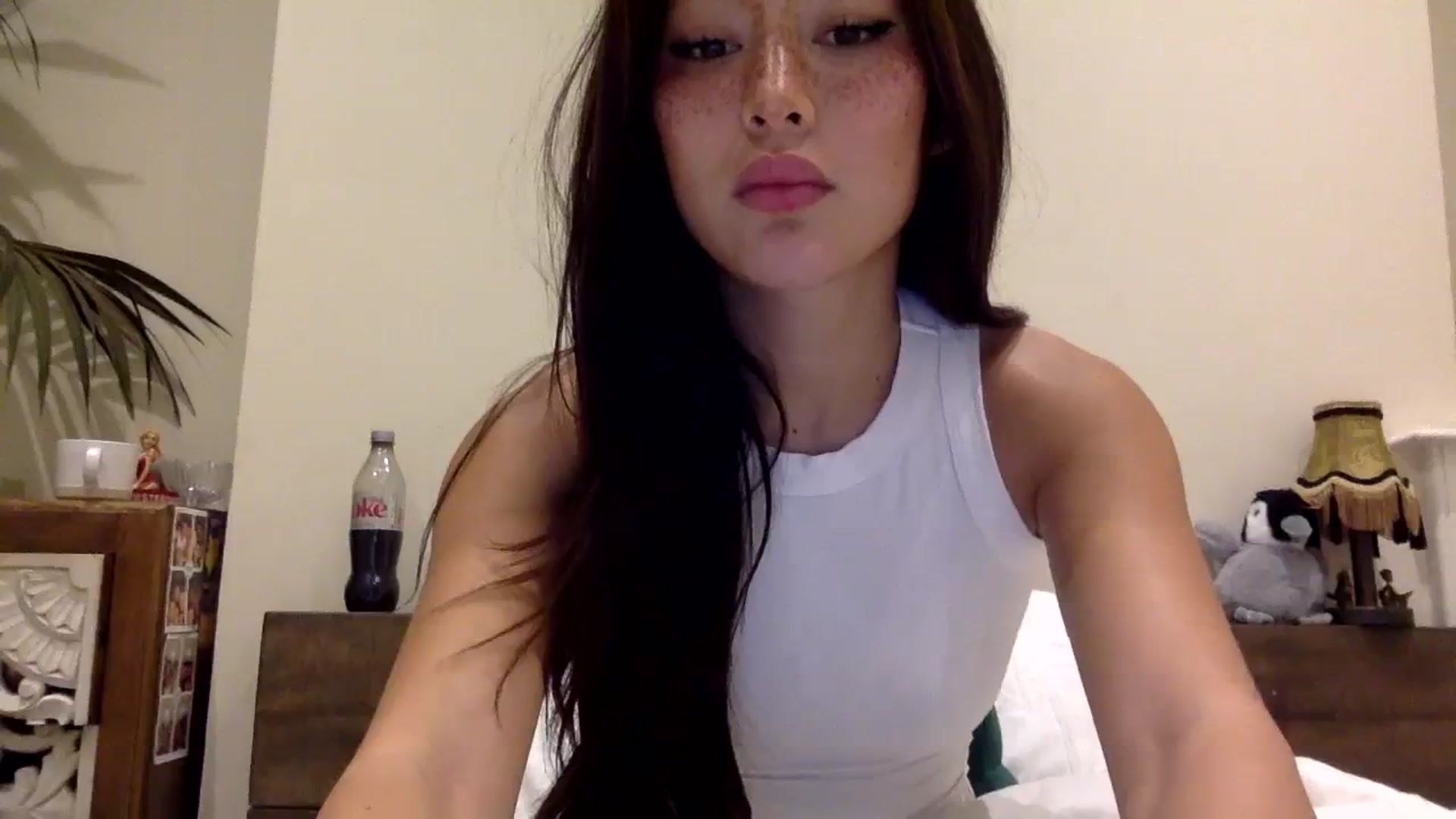 Miss_emiko video thumbnail