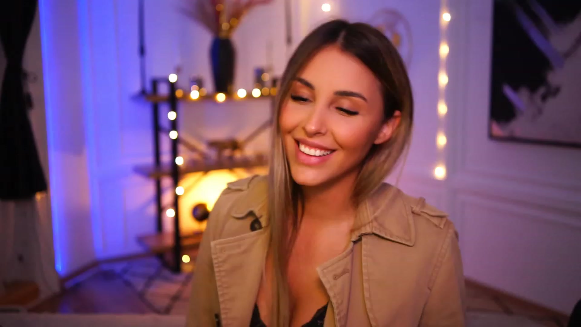 Lisamelow video thumbnail