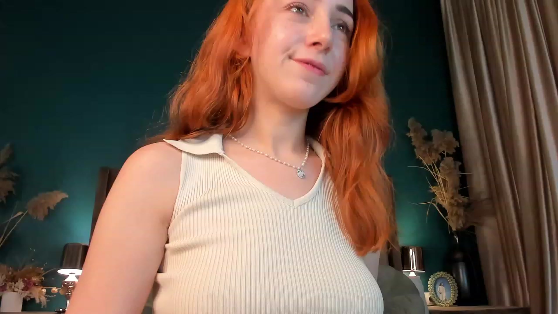 ElsaYoung video thumbnail