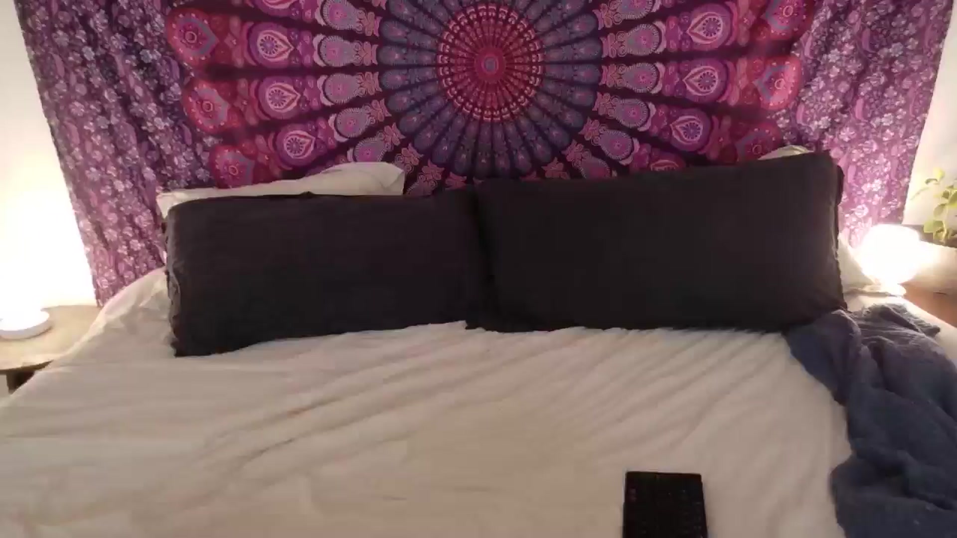 eh1_Scarlett video thumbnail