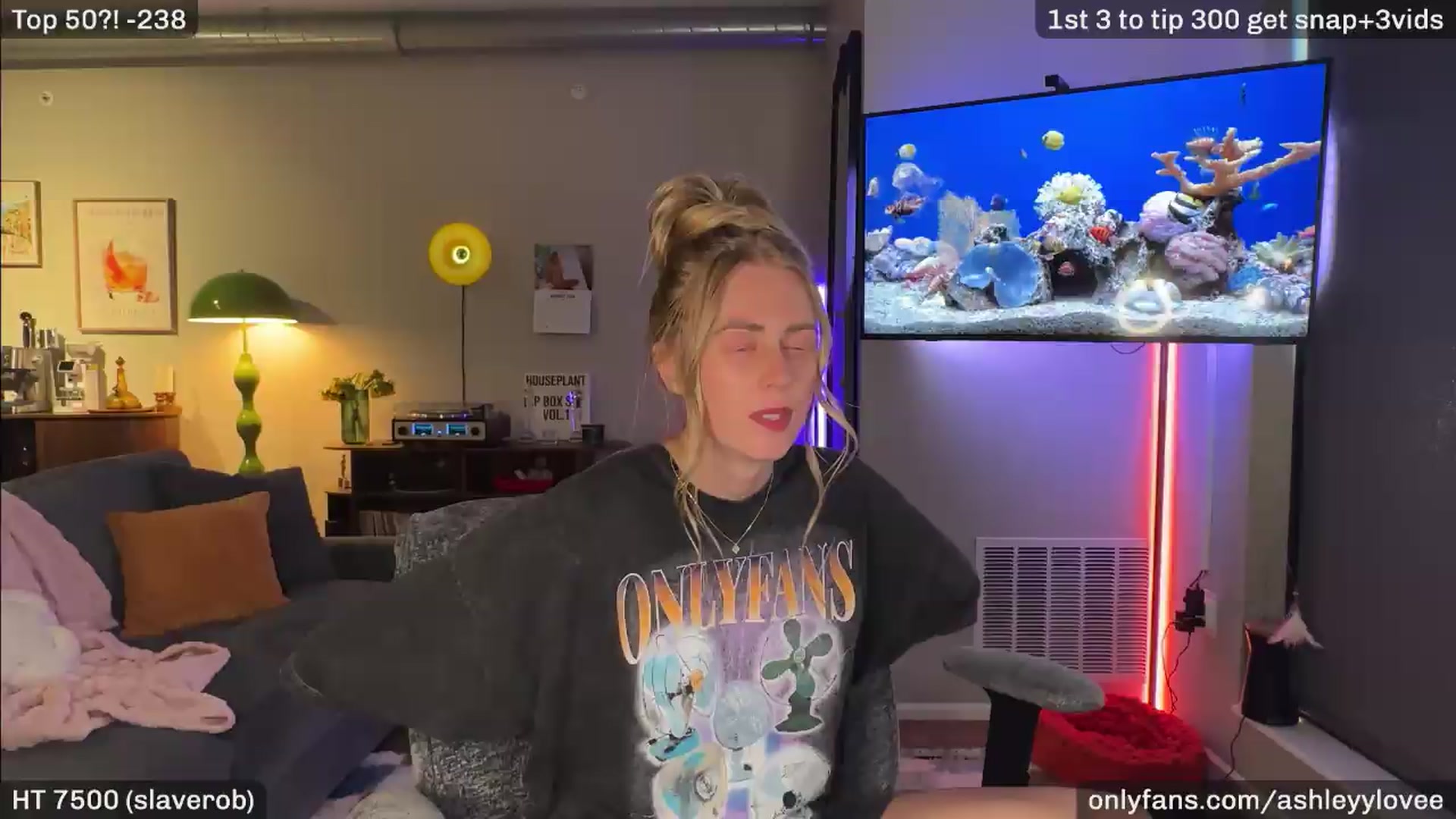 AshleyyLovee video thumbnail