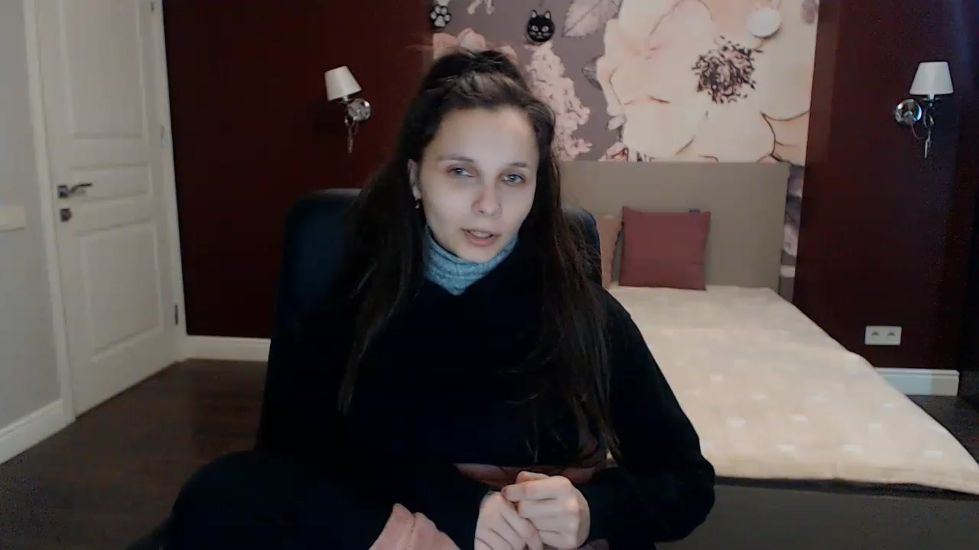Karina_Mils video thumbnail