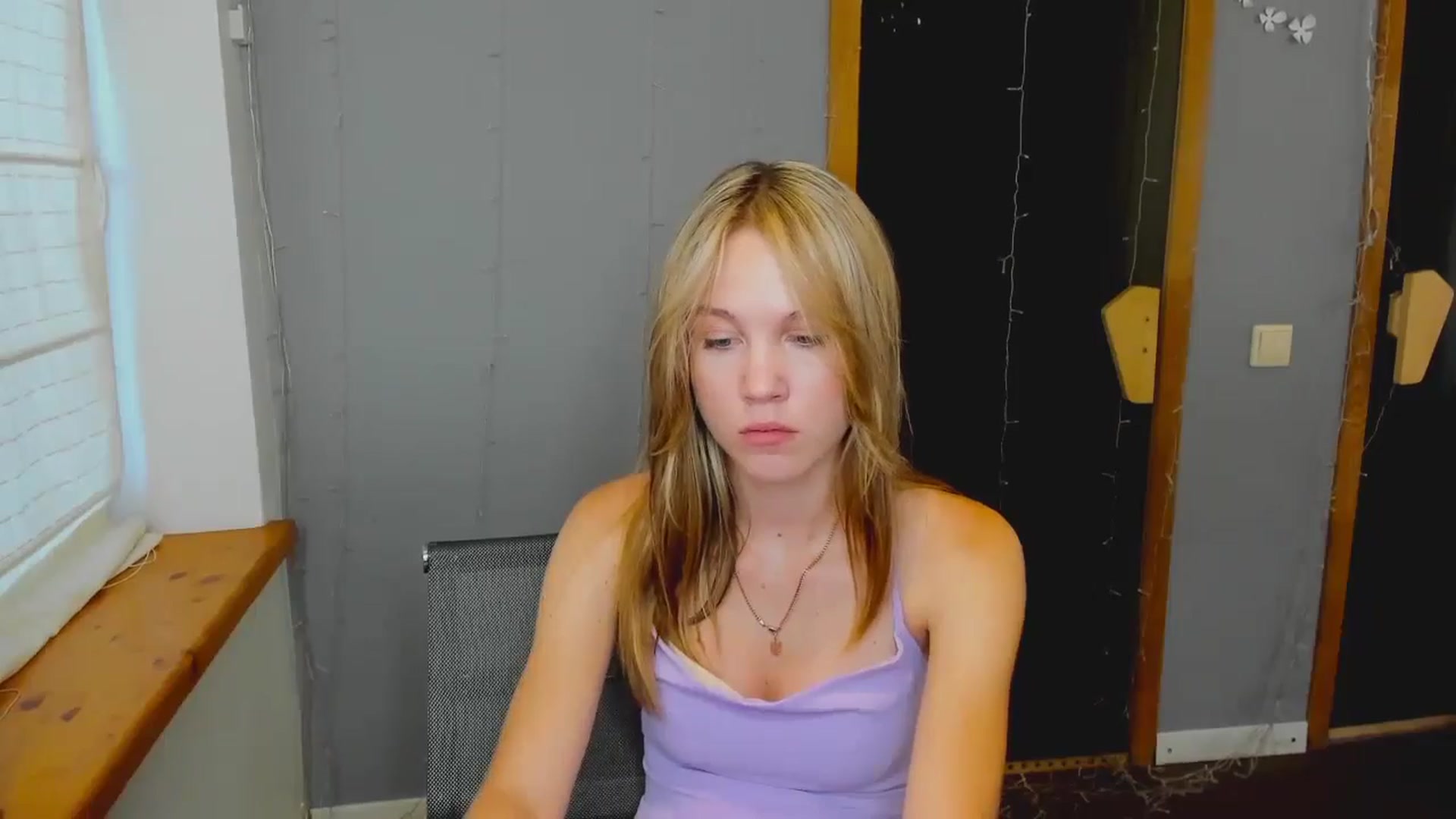 Kate_Lewiss video thumbnail