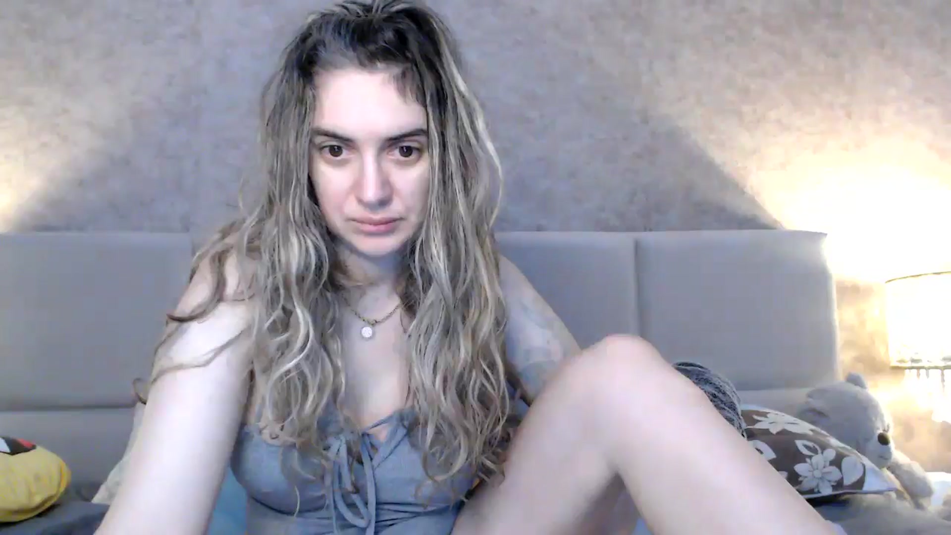 MissDivinna video thumbnail