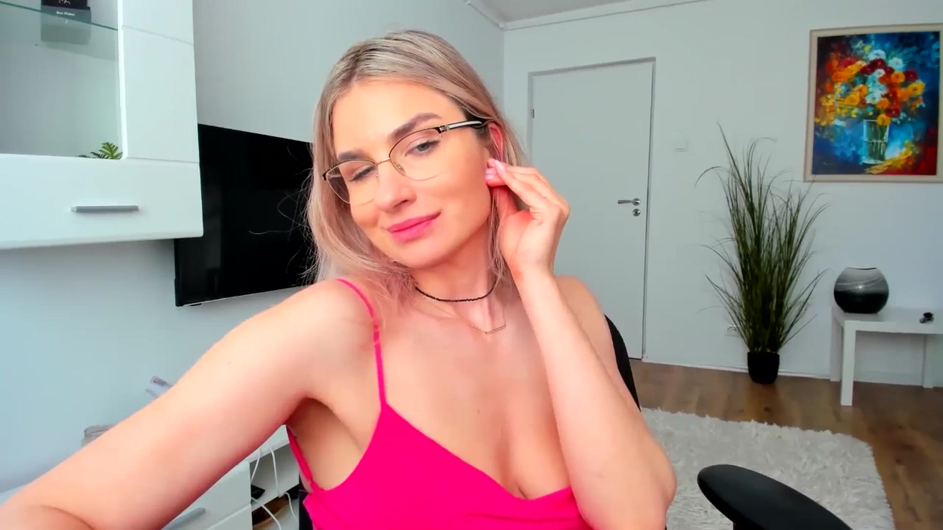 AlyMiss video thumbnail