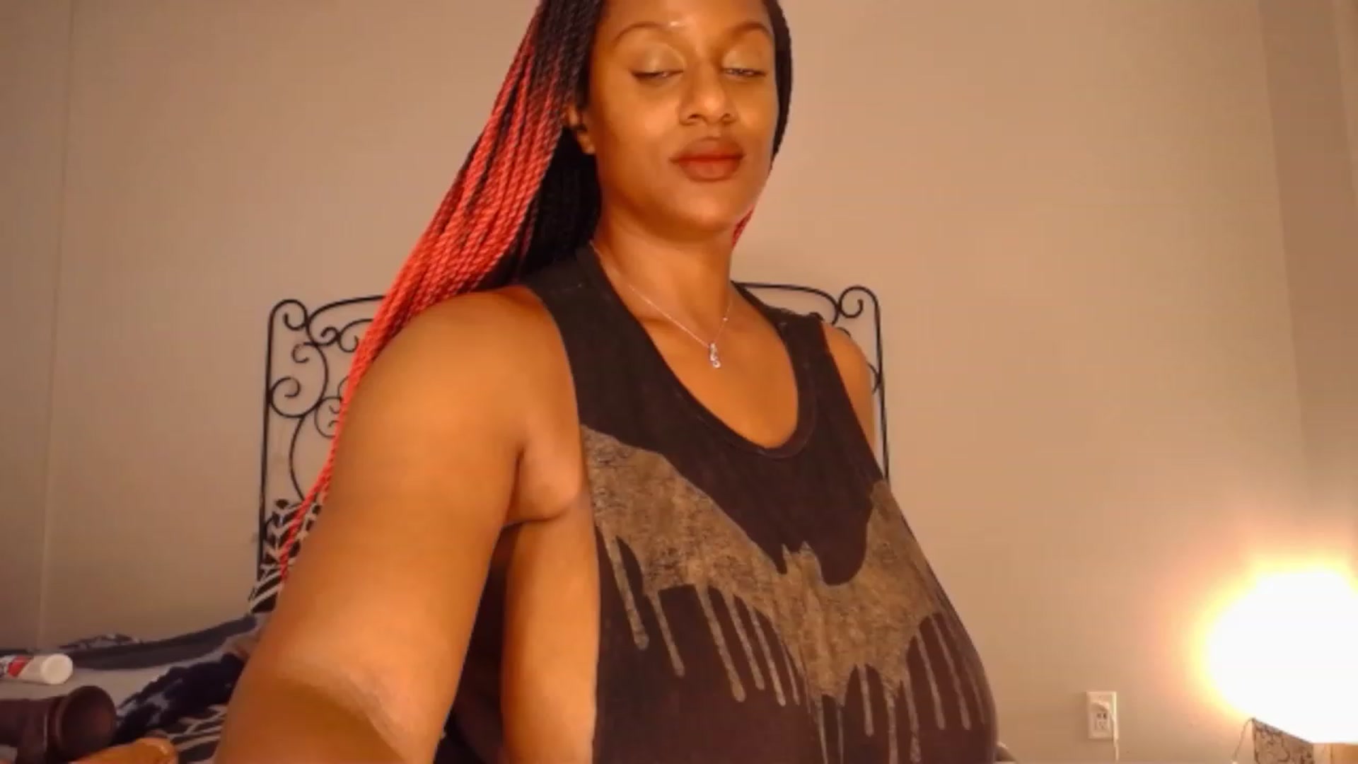 TheIconicGirl video thumbnail