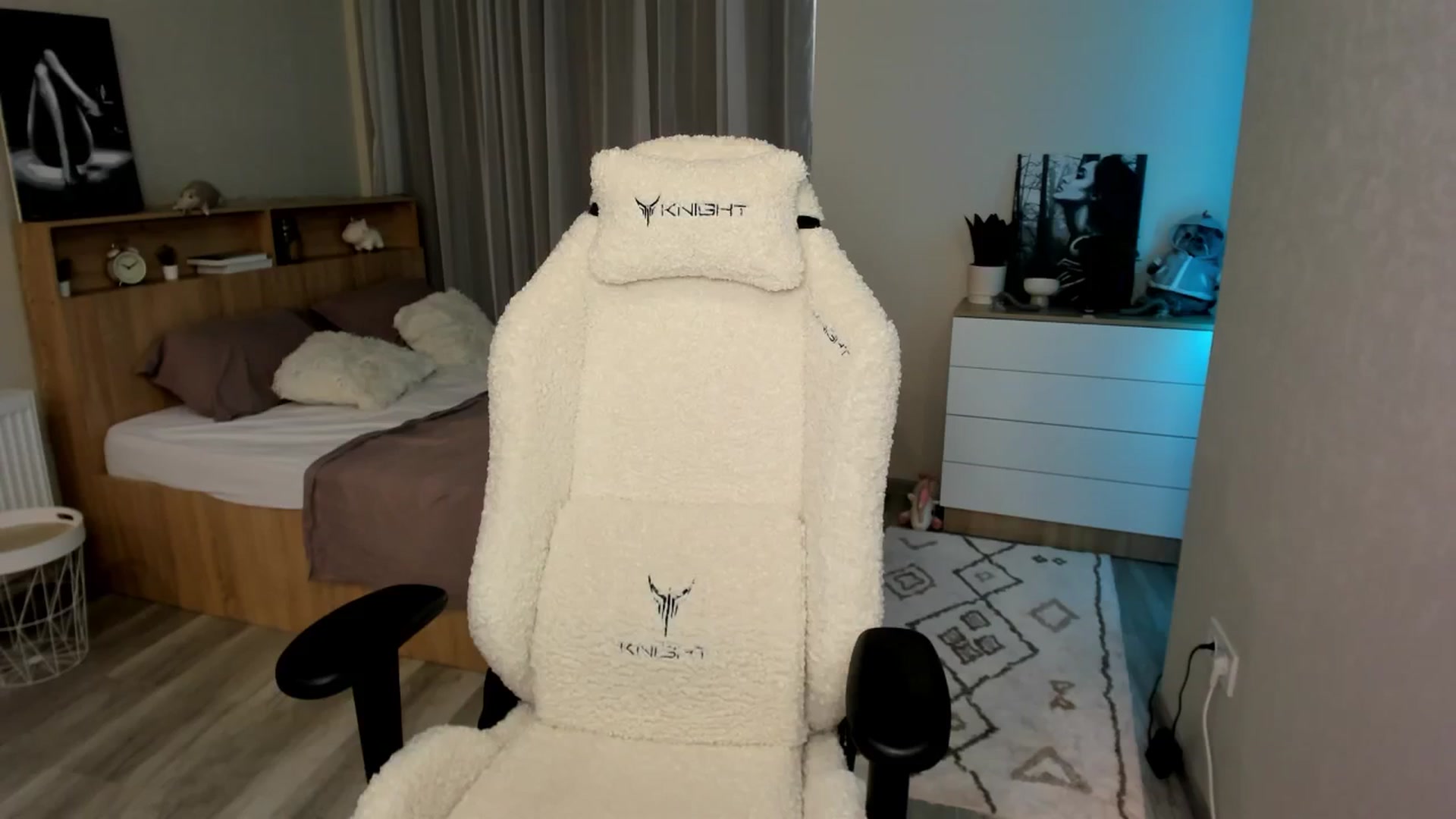 Ellies_Smile video thumbnail