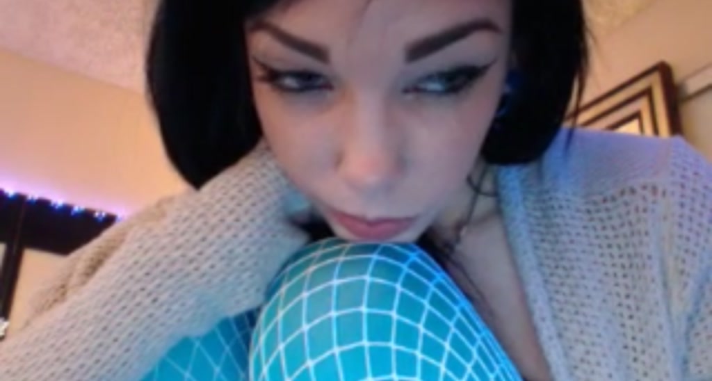 Lilmskitten video thumbnail