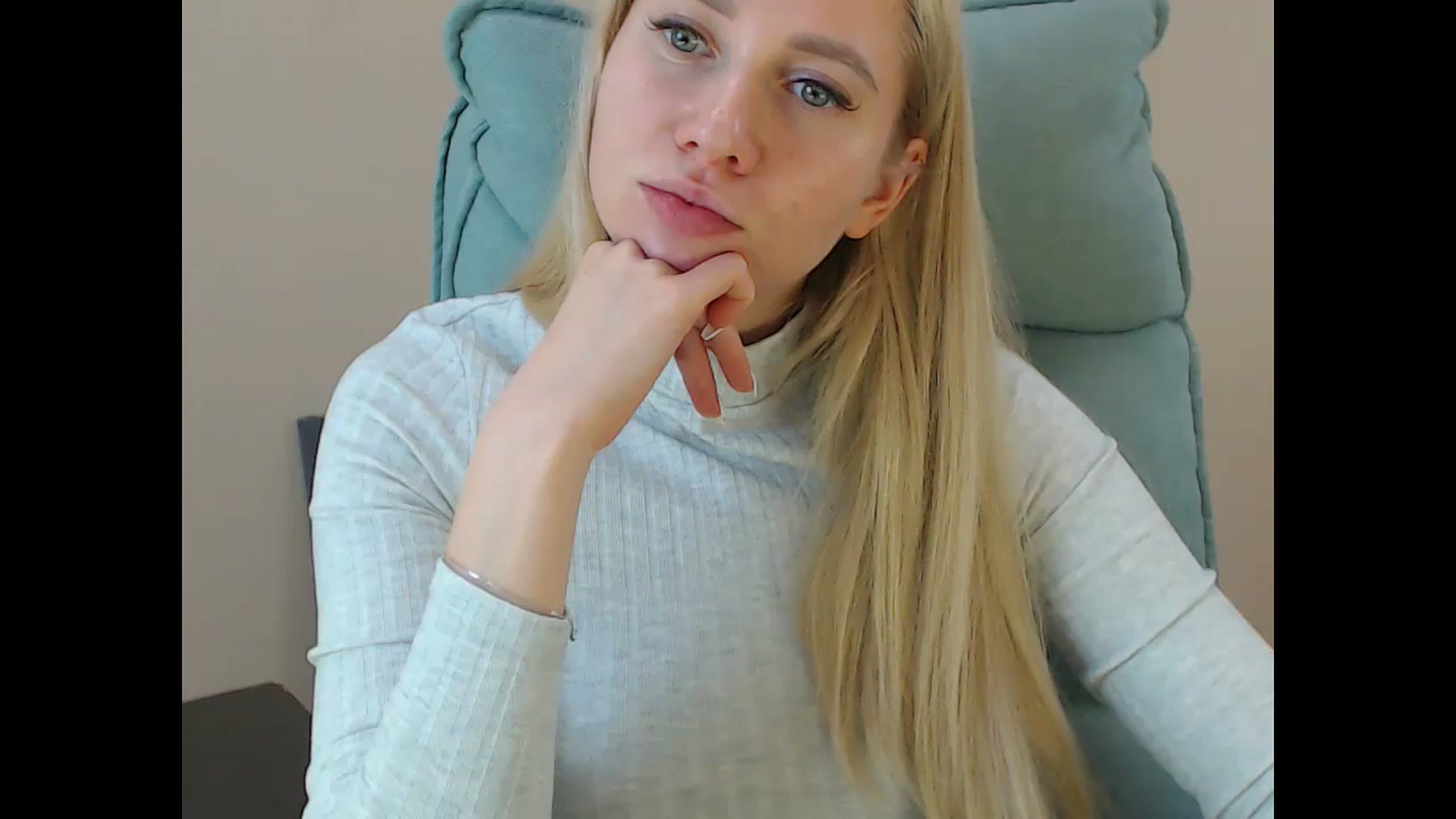 Miss_Sylvia video thumbnail