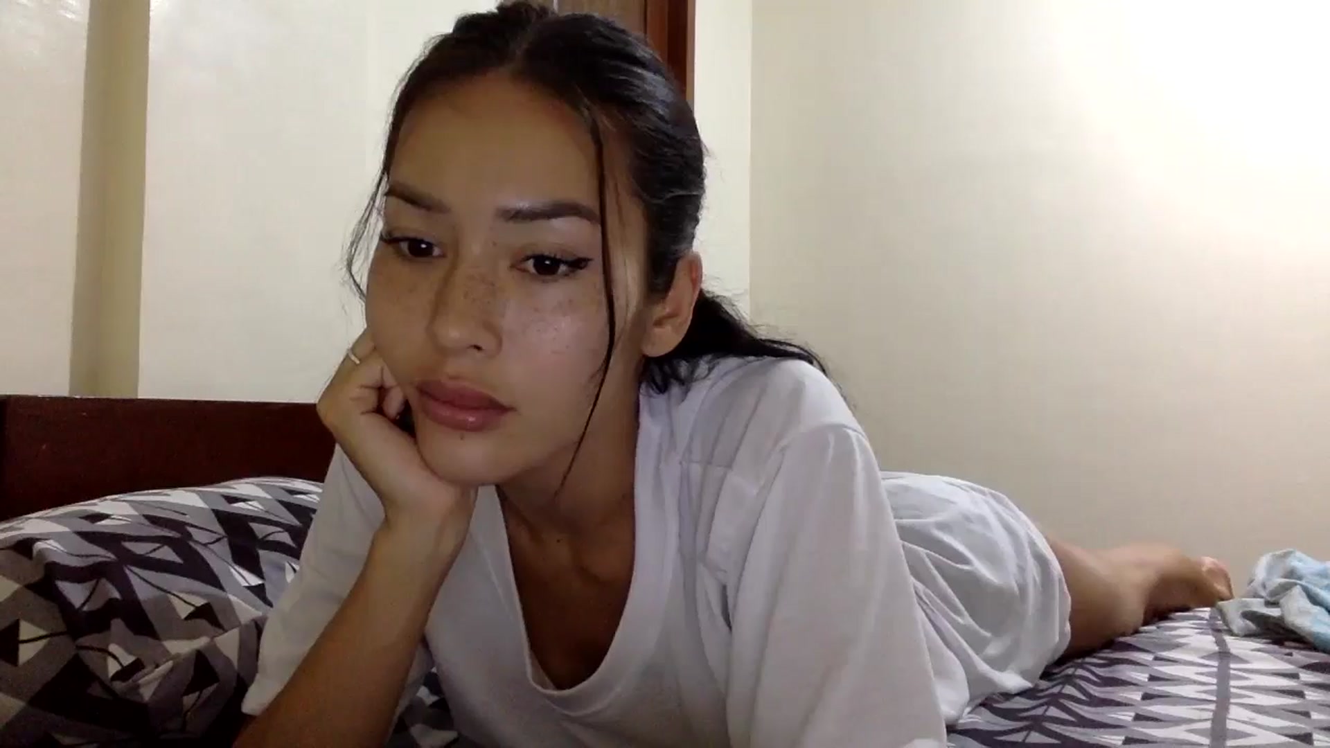 Miss_emiko video thumbnail