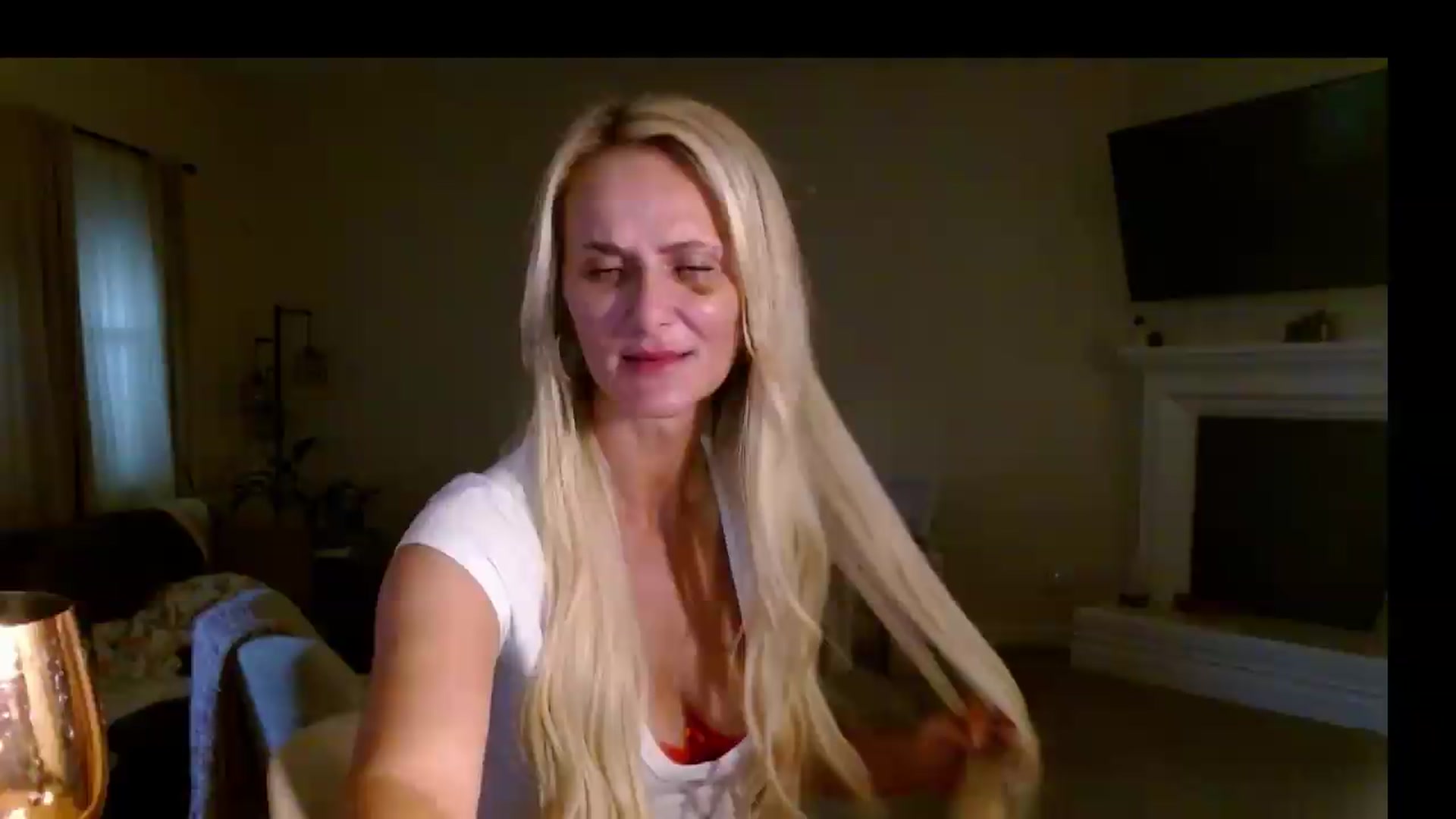 MissMayah video thumbnail