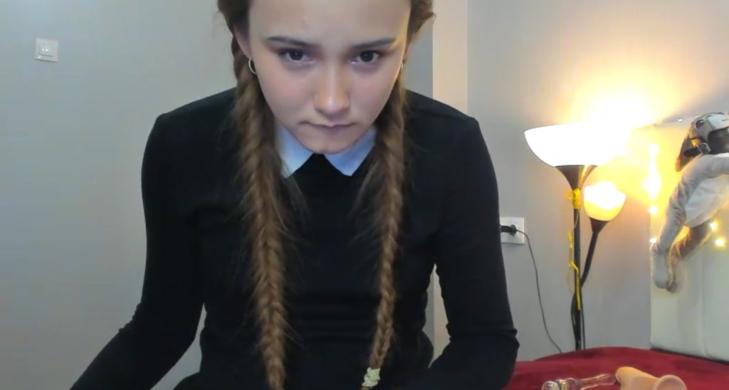 Littlewetgirl video thumbnail