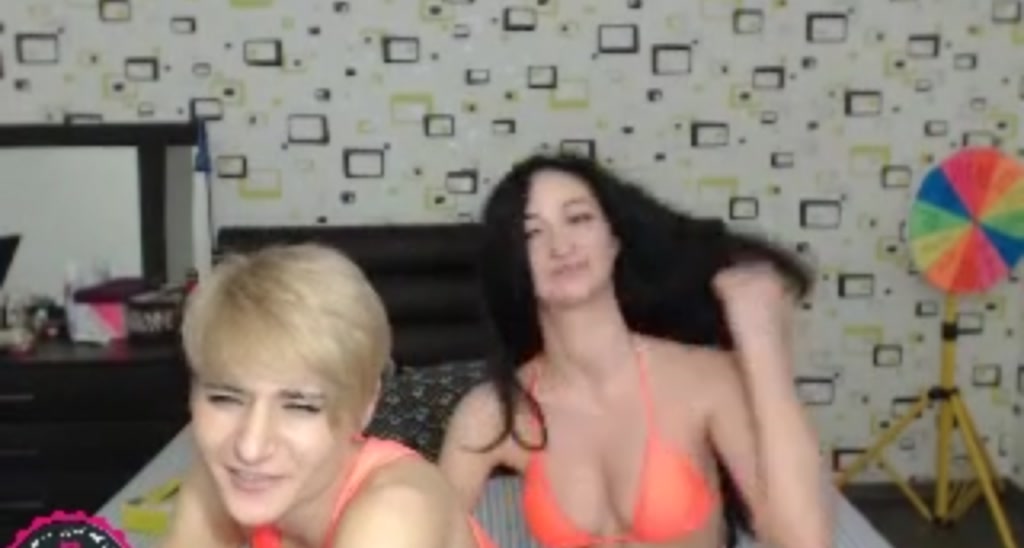 FlexyKitten video thumbnail