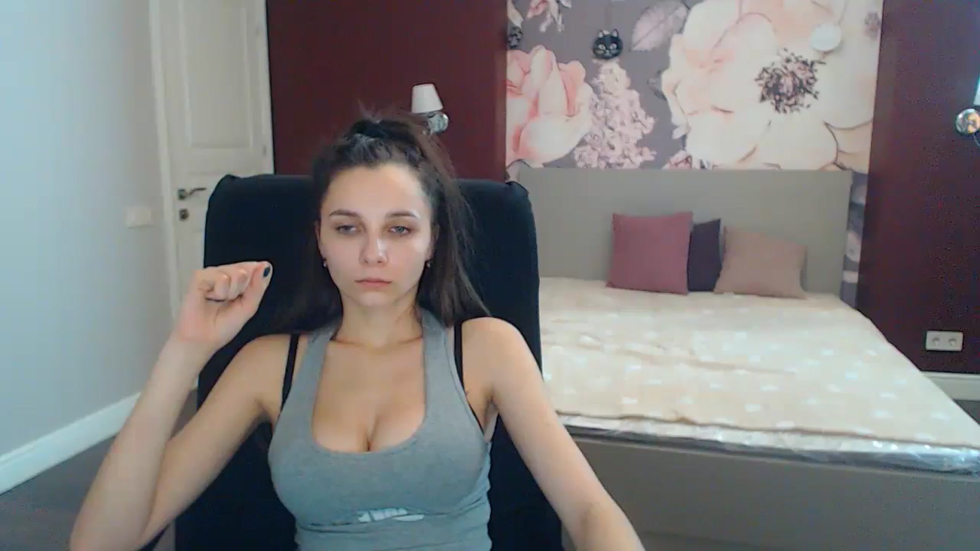 Karina_Mils video thumbnail