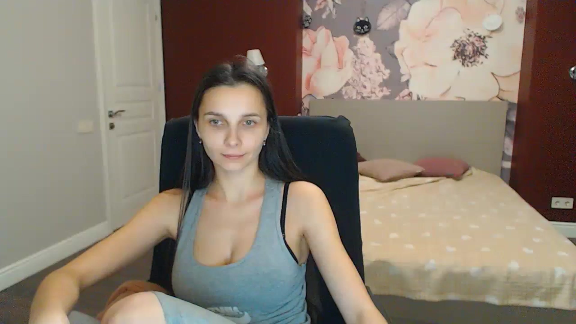 Karina_Mils video thumbnail