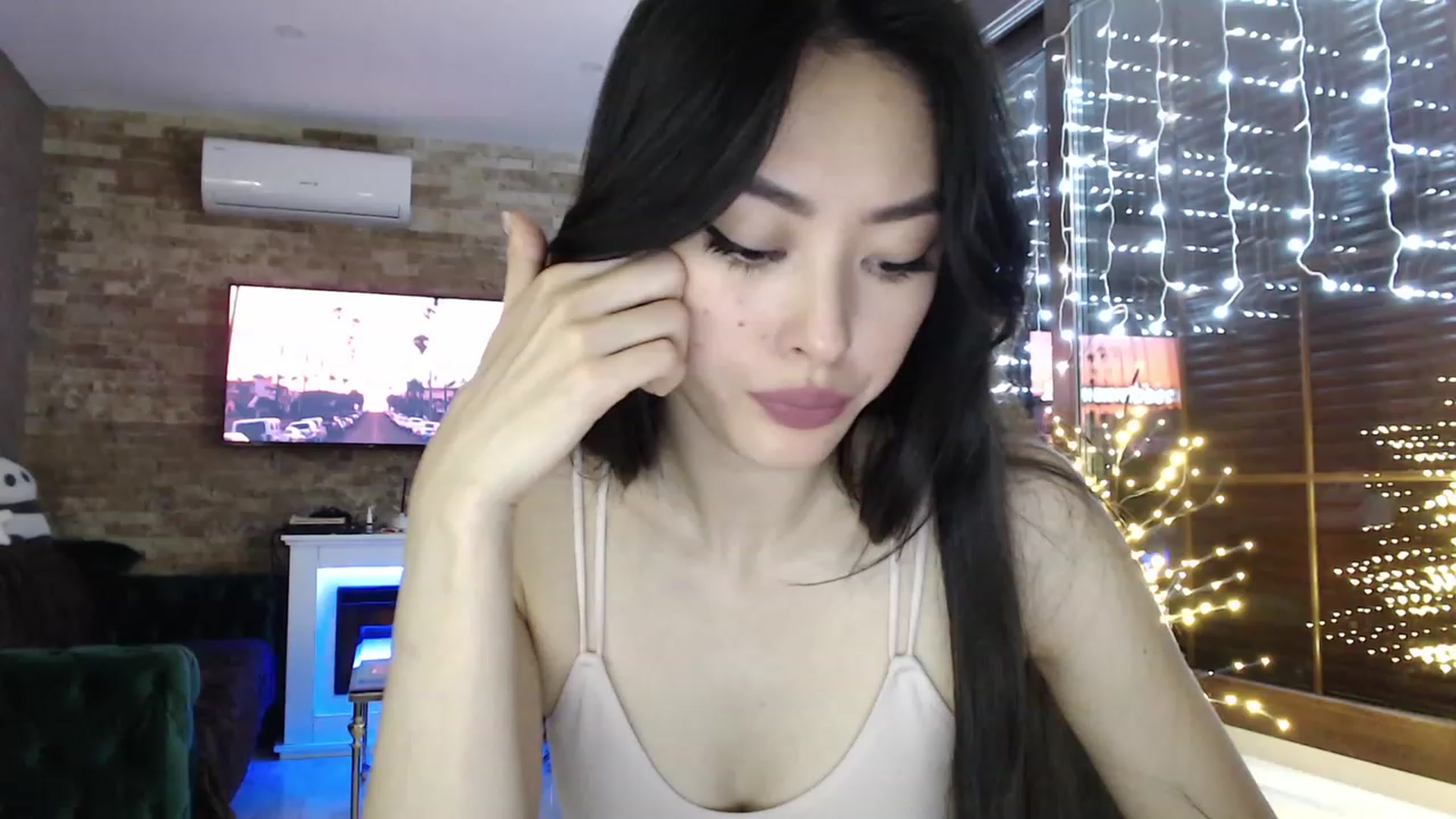 Vikki video thumbnail