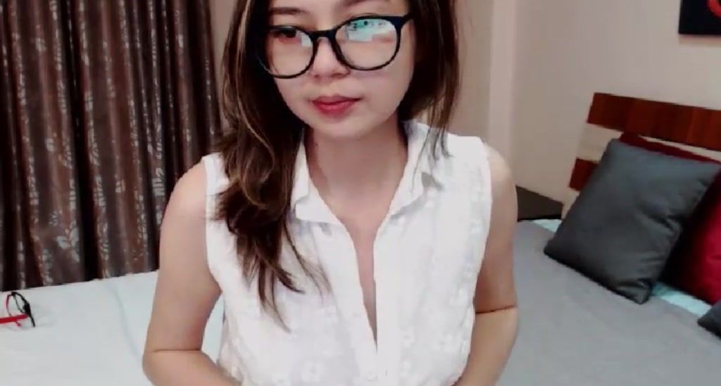 ElinaShin video thumbnail