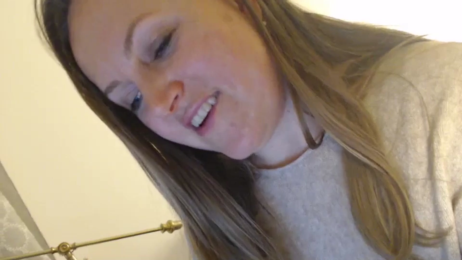 JustLily video thumbnail