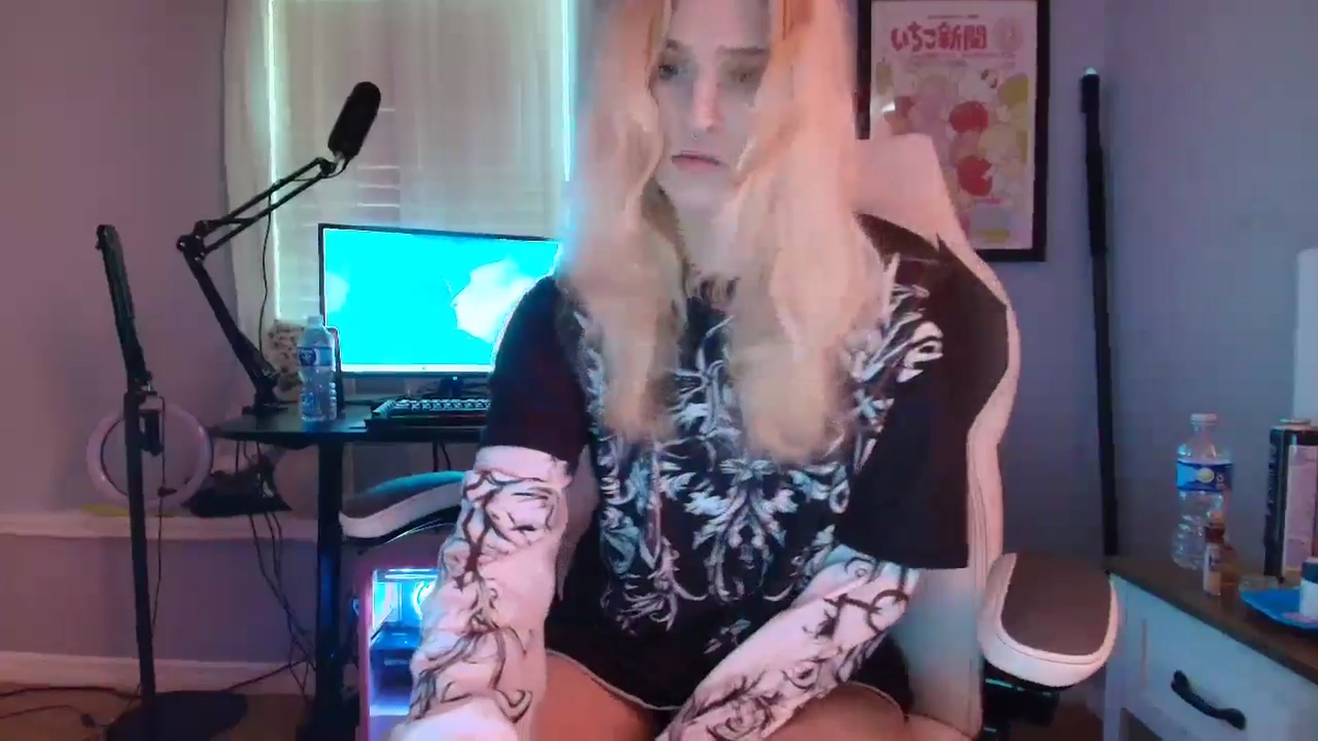 DuckChan0 video thumbnail