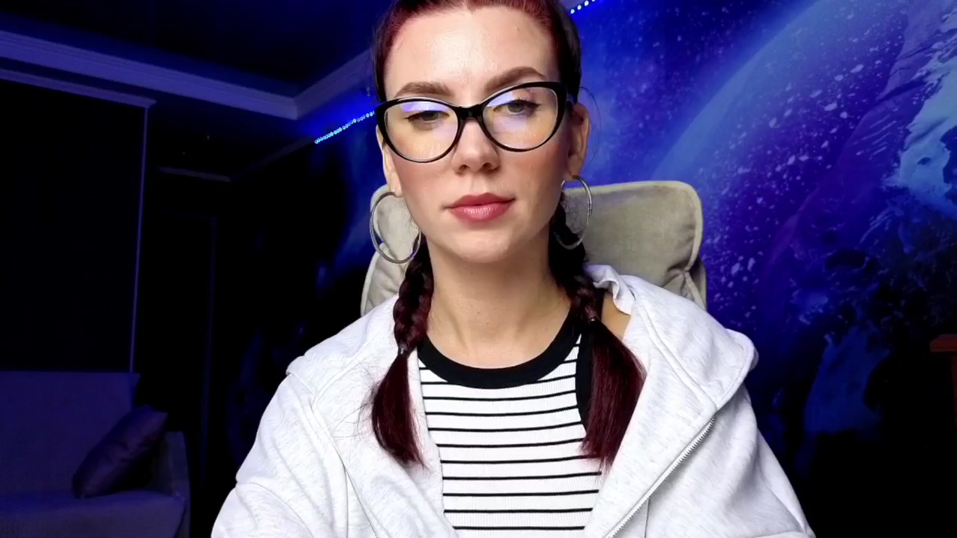 MiaLuxe video thumbnail