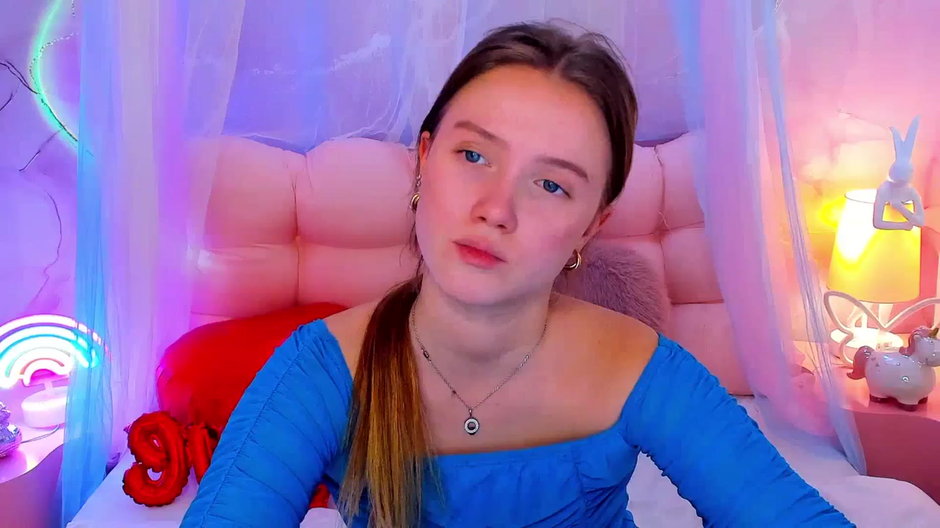 Beatrizz video thumbnail