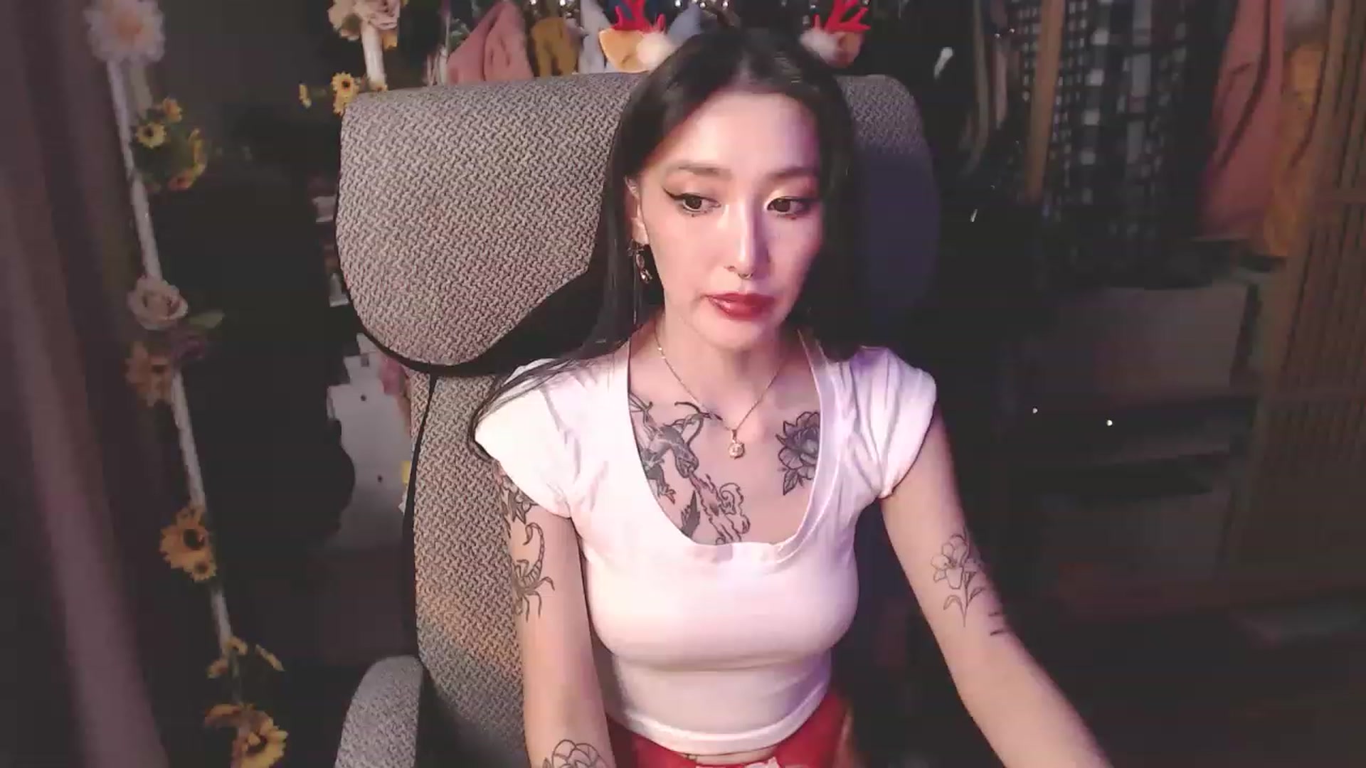 KellyAsian video thumbnail