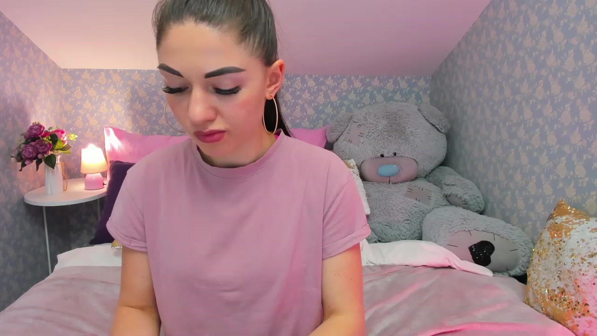AnnaHix video thumbnail