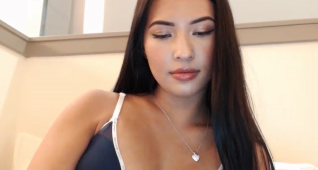 Juliana video thumbnail