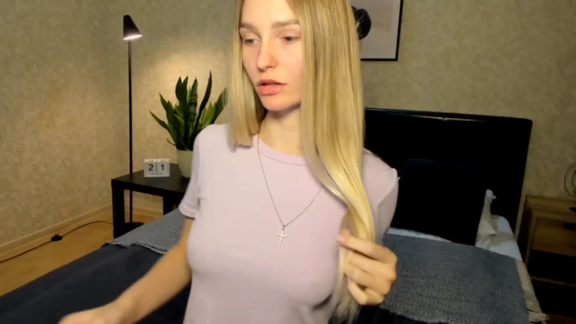 Miliain video thumbnail