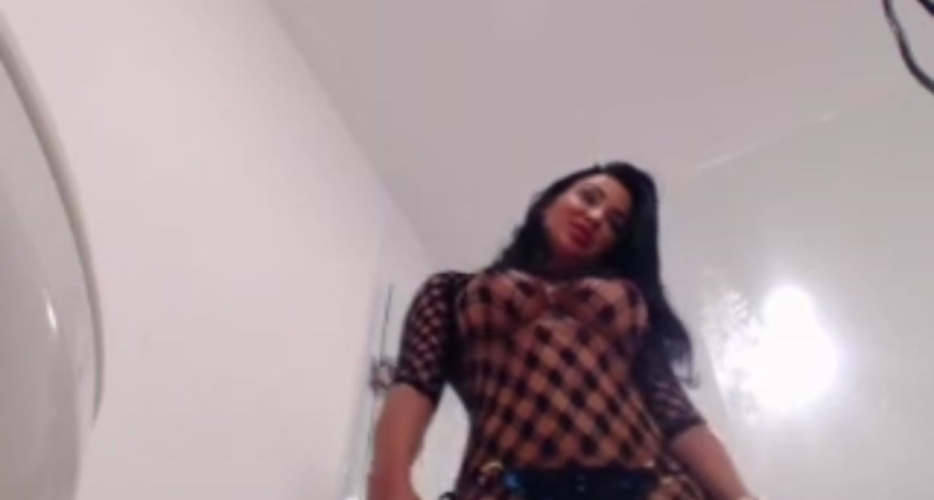 A_von_Tease video thumbnail