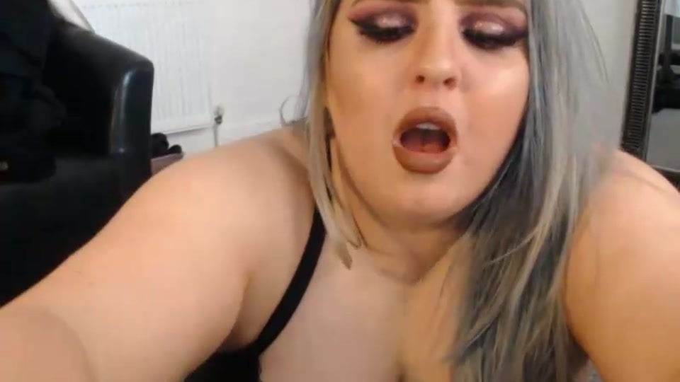 Sarasbunny video thumbnail