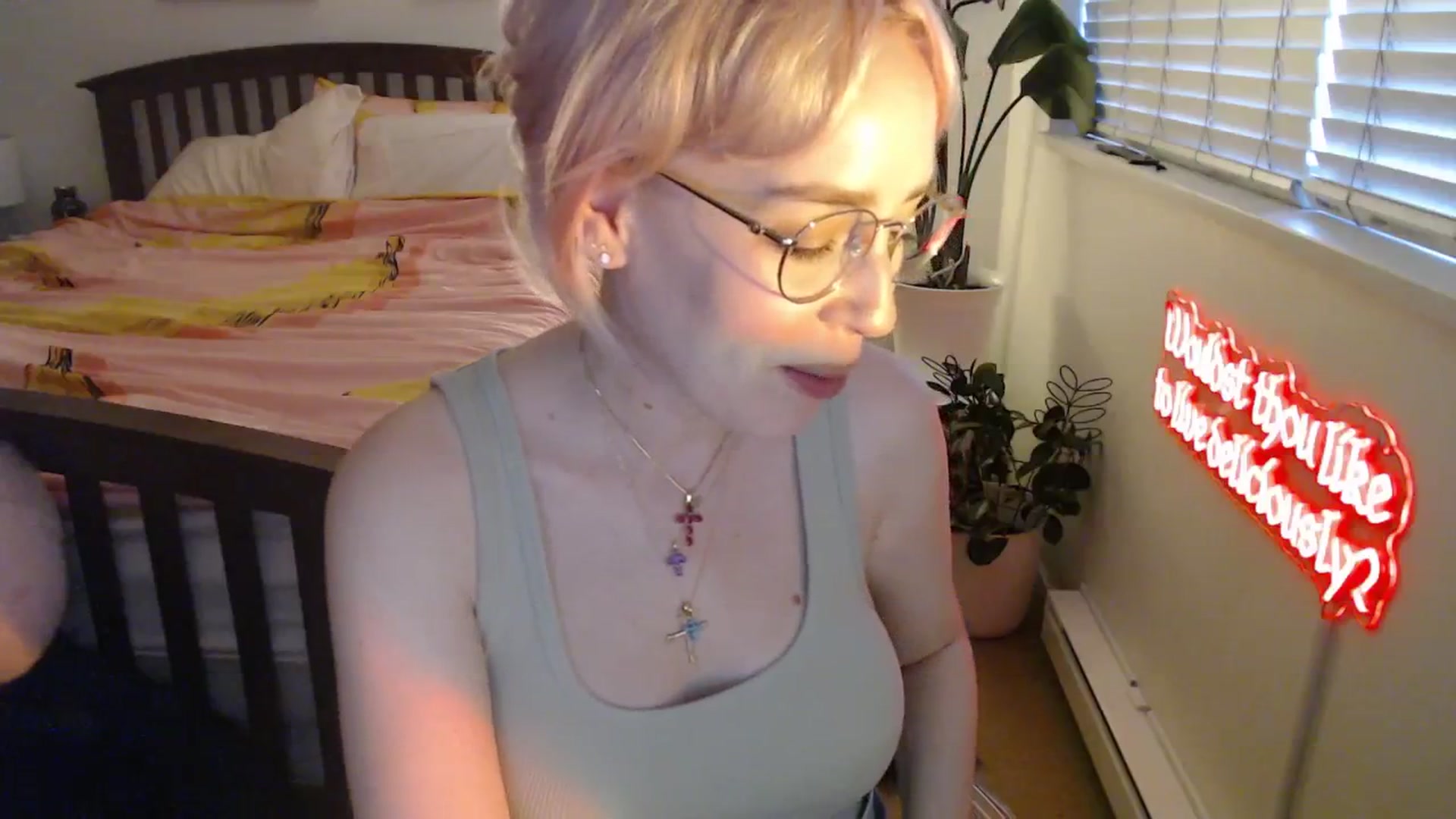 NahlaHoney video thumbnail