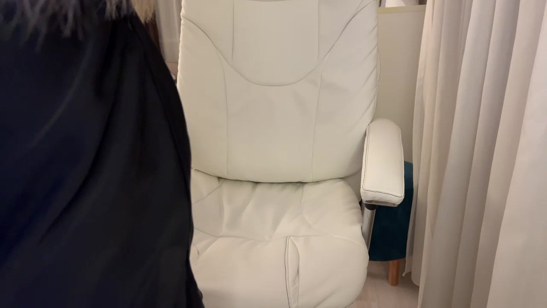 EllenOnline video thumbnail