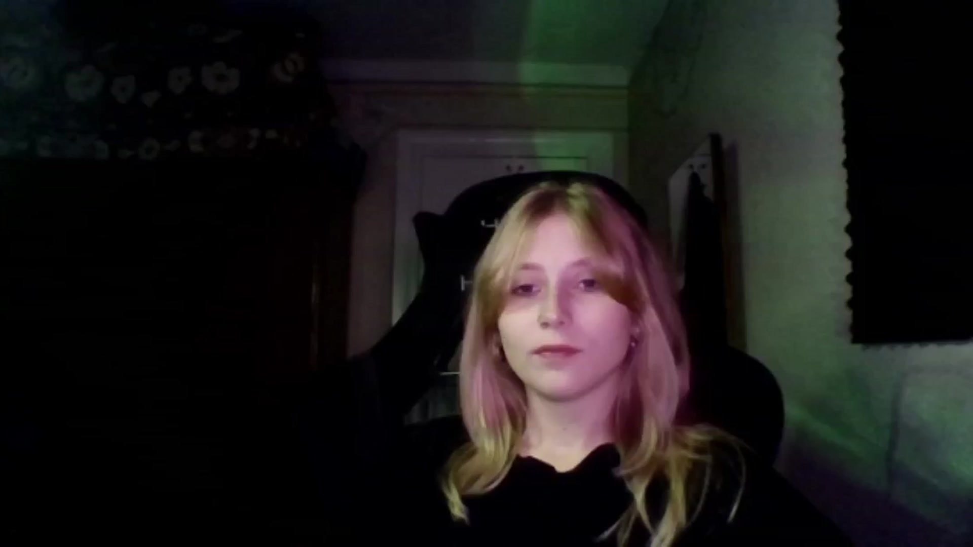 EvaMrrr video thumbnail