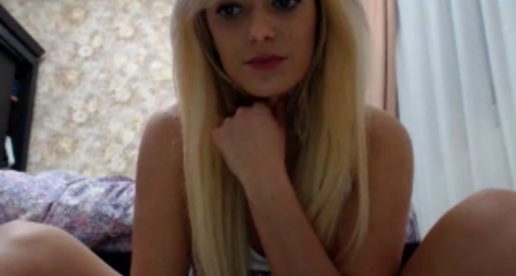 AwesomeBlonde video thumbnail