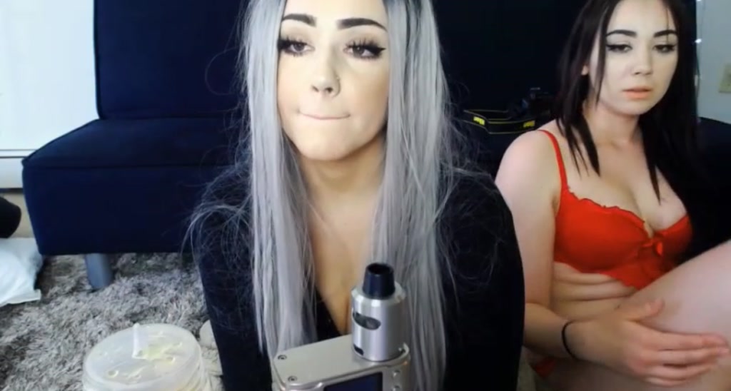 Comfiecozie video thumbnail