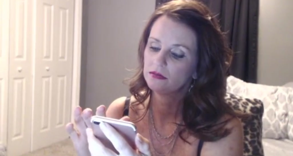 Wife_Layla video thumbnail
