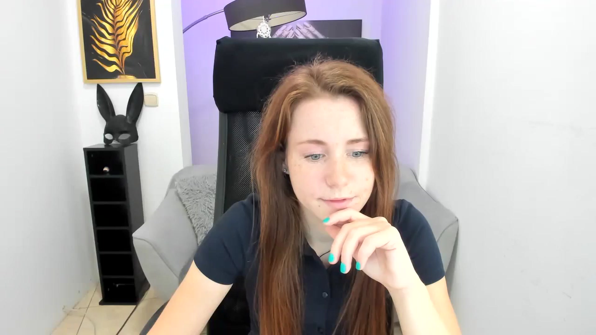 Moonshinee video thumbnail