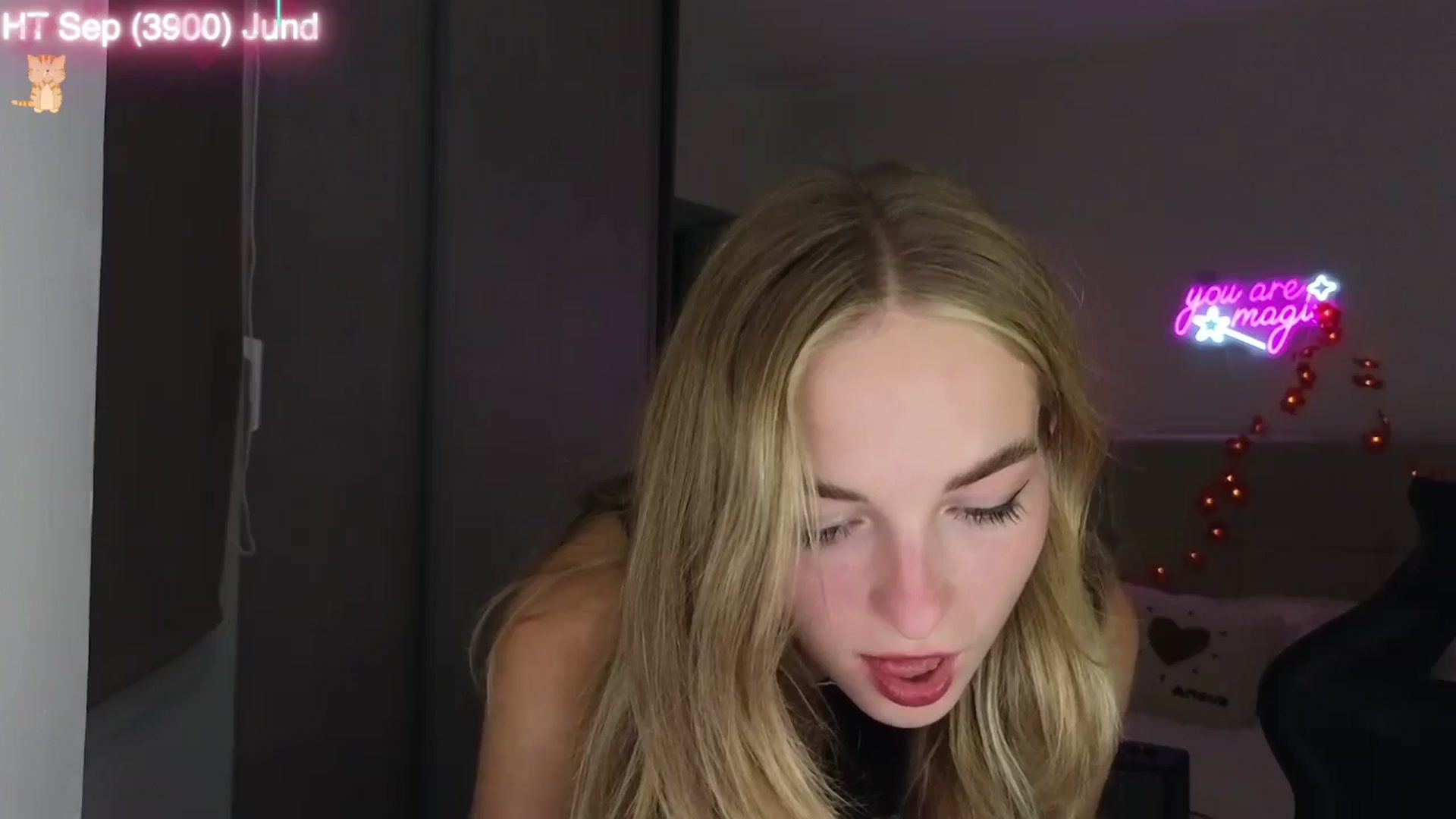 Aliannaa video thumbnail