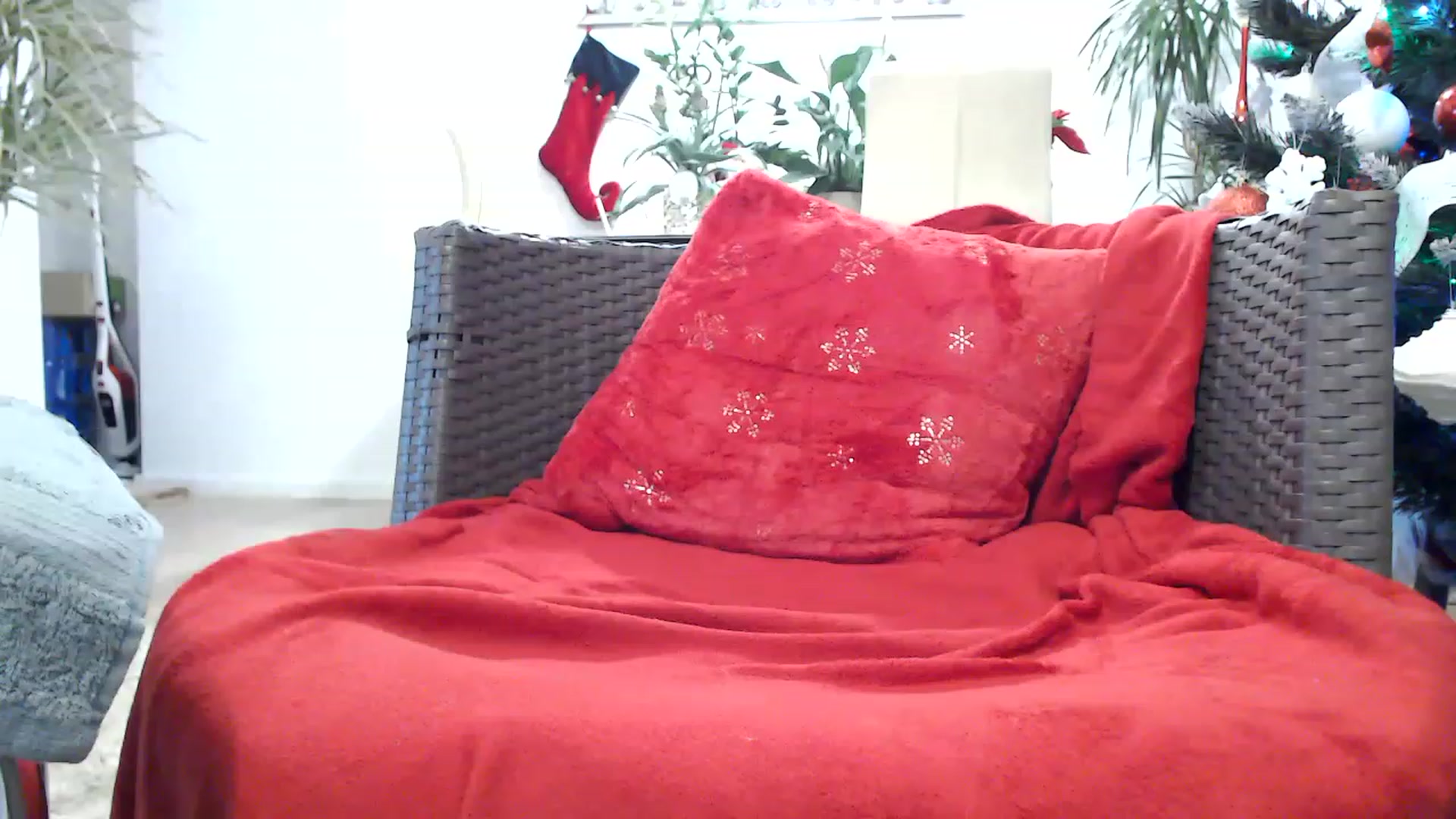 MissDivinna video thumbnail